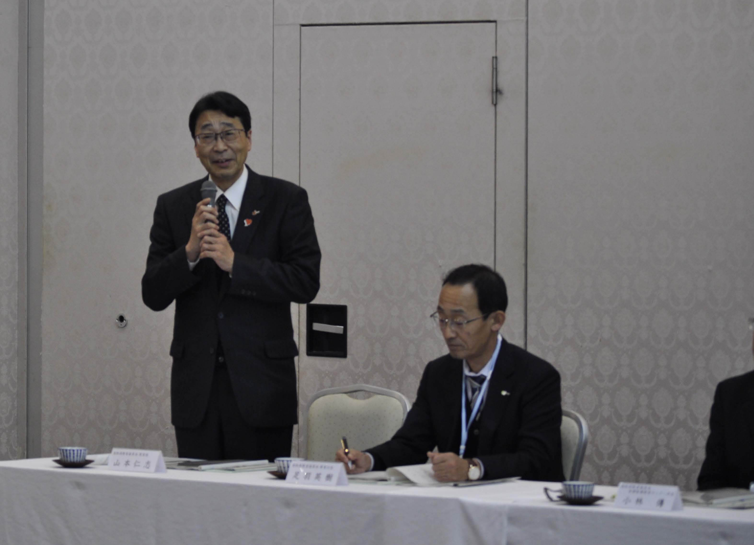 令和元年度山陰教師教育コンソーシアム連携協力推進協議会を開催しました 島根大学 教育学部 令和元年度山陰教師教育コンソーシアム連携協力推進協議会を開催しました 島根大学 教育学部